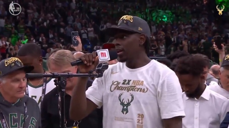 Milwaukee Bucks guard Jrue Holiday